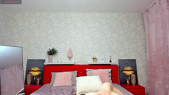 KattyPeachX online show from November 16, 2025, 1:10 am