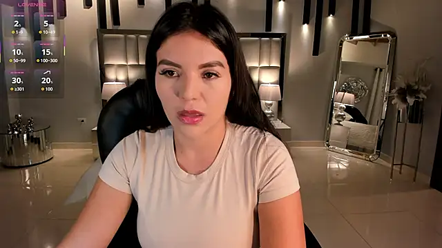 Snapshot of ValeriaRoldanX chatting on November 19, 2025, 3:17 am ValeriaRoldanX online show from November 19, 2025, 3:17 am