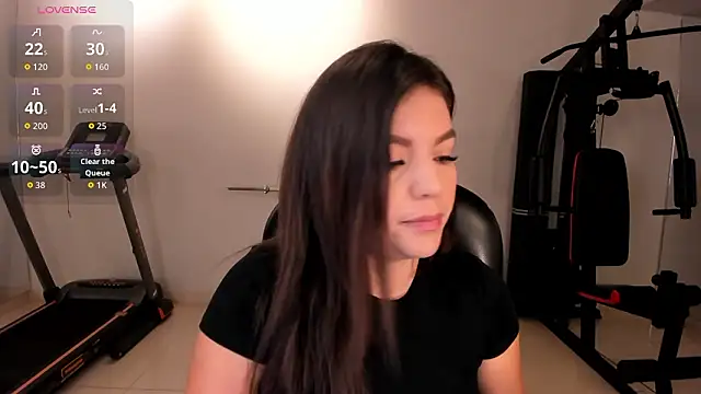 ValeriaRoldanX online show from March 15, 2026, 11:17 am