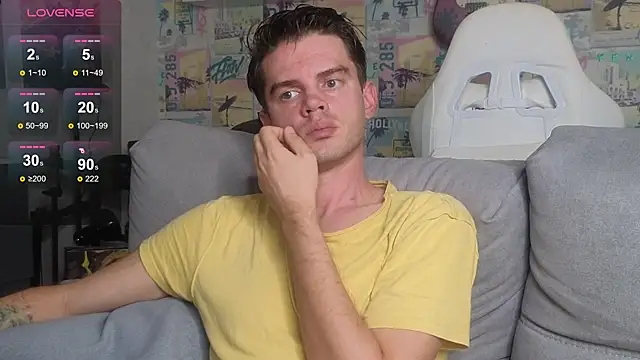 Mike Burn online show from November 16, 2025, 12:32 pm