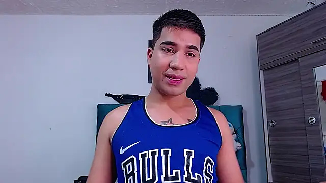 Snapshot of Randy_horny chatting on July 8, 2026, 4:29 pm Randy horny online show from July 8, 2026, 4:29 pm