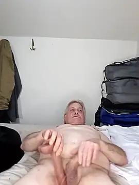 patti-cumdump online show from December 3, 2024, 10:45 pm