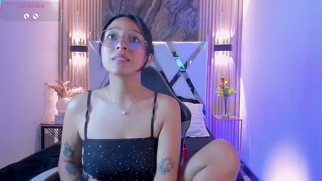 Snapshot of Valery_wang chatting on April 10, 2026, 11:50 am Valery wang online show from April 10, 2026, 11:50 am