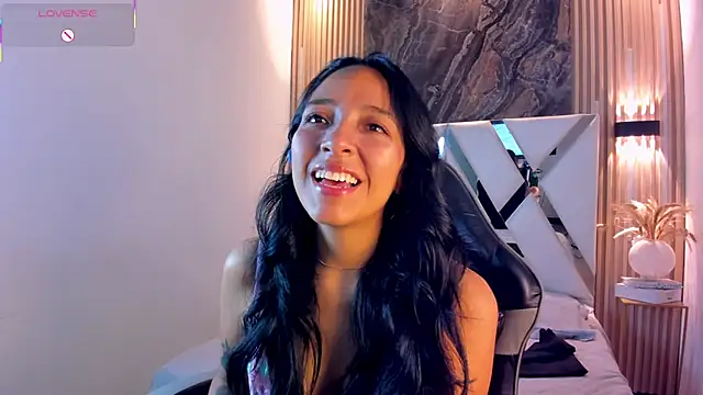 Snapshot of Valery_wang chatting on May 12, 2026, 12:11 pm Valery wang online show from May 12, 2026, 12:11 pm