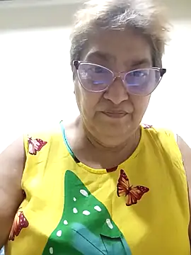 florecita69 online show from March 12, 2026, 1:44 am