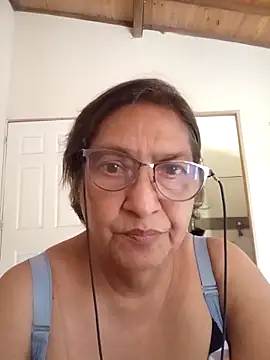 Snapshot of florecita69 chatting on November 11, 2025, 2:34 pm florecita69 online show from November 11, 2025, 2:34 pm