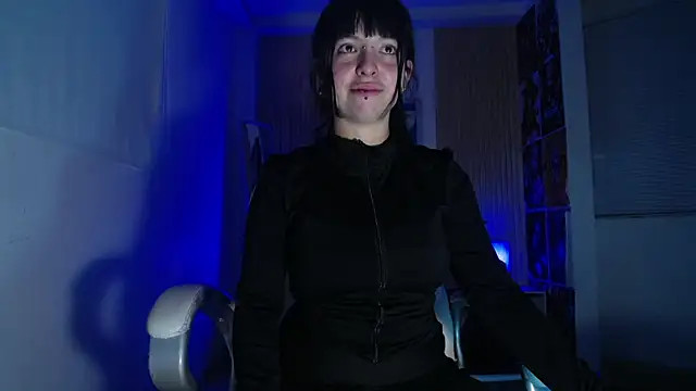 kittyhouse hs online show from November 19, 2025, 9:26 pm