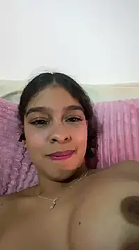 Snapshot of Arteatenea__ chatting on December 22, 2024, 11:09 pm Arteatenea online show from December 22, 2024, 11:09 pm