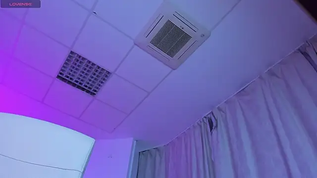 SinCityLiz online show from November 18, 2025, 10:45 pm