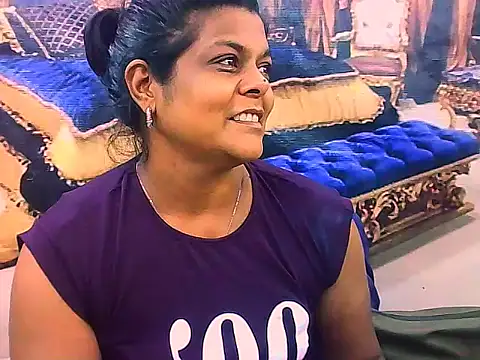 indianCherryPie online show from February 3, 2026, 5:16 am