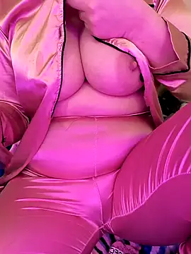 hanae sexo online show from March 12, 2026, 8:46 pm