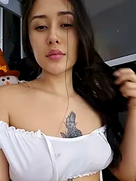 Snapshot of Selena_blake chatting on October 30, 2025, 11:34 pm Selena blake online show from October 30, 2025, 11:34 pm