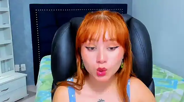 roselestrange online show from December 6, 2024, 12:07 am