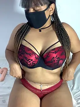 Jeroliee viyana online show from September 15, 2025, 3:29 am