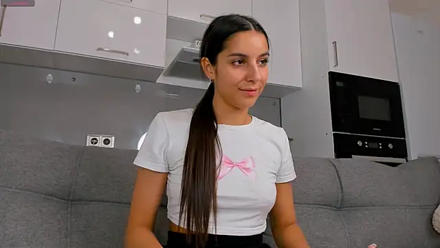 Snapshot of Maria__Candy chatting on December 3, 2025, 11:31 am Maria Candy online show from December 3, 2025, 11:31 am