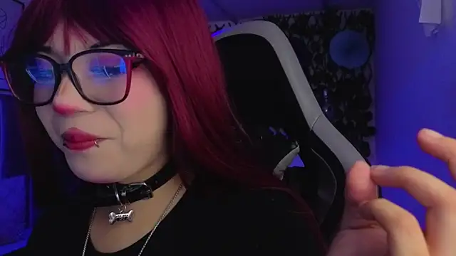 Snapshot of Kitty_Gang chatting on May 28, 2026, 1:57 am Kitty Gang online show from May 28, 2026, 1:57 am