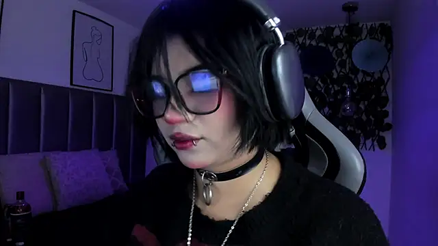 Snapshot of Kitty_Gang chatting on July 2, 2026, 1:06 am Kitty Gang online show from July 2, 2026, 1:06 am