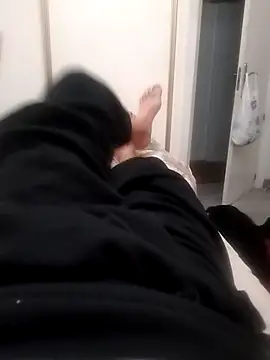 JoanBigxh online show from December 2, 2025, 6:09 pm