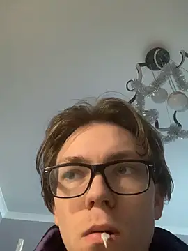 Alex17am online show from November 21, 2025, 9:08 am