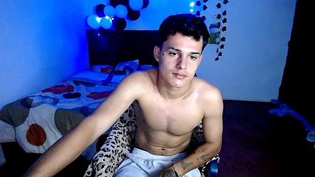 Snapshot of freddy_romas chatting on November 1, 2025, 4:01 pm freddy romas online show from November 1, 2025, 4:01 pm