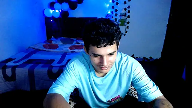 Snapshot of freddy_romas chatting on October 20, 2025, 3:41 am freddy romas online show from October 20, 2025, 3:41 am