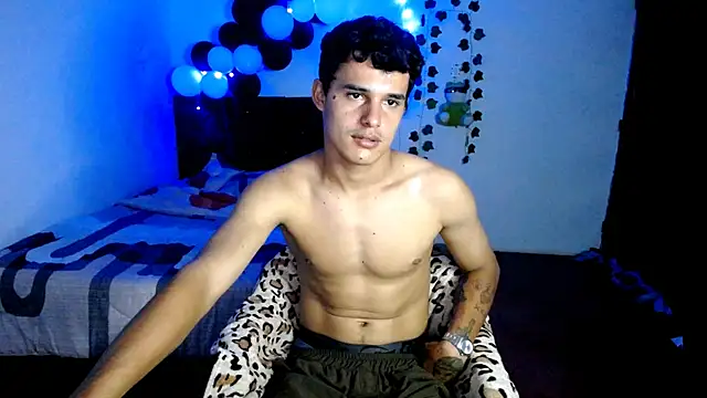 Snapshot of freddy_romas chatting on October 19, 2025, 3:09 am freddy romas online show from October 19, 2025, 3:09 am