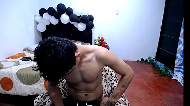 Snapshot of freddy_romas chatting on October 10, 2025, 1:56 pm freddy romas online show from October 10, 2025, 1:56 pm