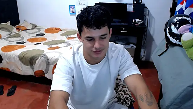 Snapshot of freddy_romas chatting on June 6, 2026, 5:51 pm freddy romas online show from June 6, 2026, 5:51 pm
