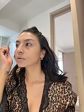 Snapshot of Gia_Ferh chatting on July 11, 2026, 4:40 pm Gia Ferh online show from July 11, 2026, 4:40 pm