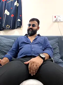 Fun Guuy online show from March 11, 2026, 9:47 am