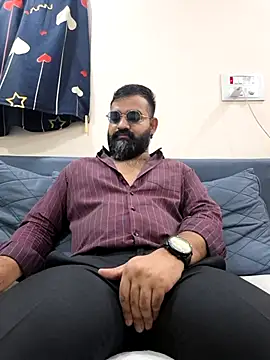 Fun Guuy online show from March 17, 2026, 2:47 am