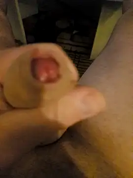 anderssonskuk online show from October 13, 2025, 9:59 pm