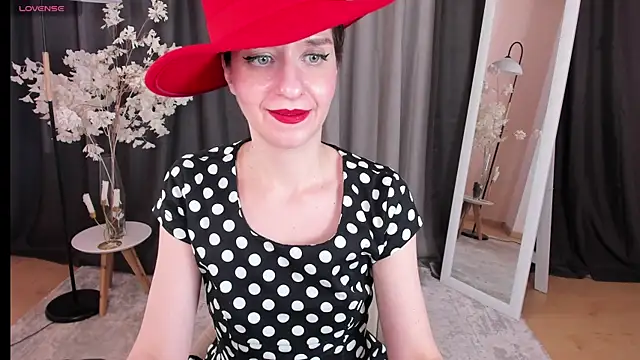 Snapshot of helentasty chatting on March 17, 2025, 5:12 am helentasty online show from March 17, 2025, 5:12 am