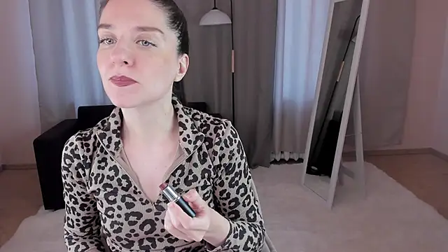 Snapshot of helentasty chatting on September 30, 2025, 2:50 am helentasty online show from September 30, 2025, 2:50 am