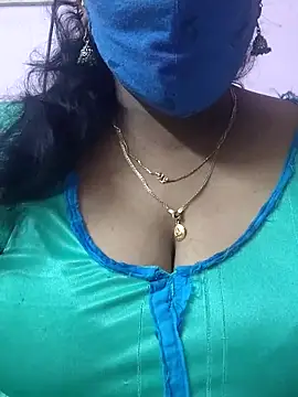 Snapshot of mallu-sumi chatting on October 27, 2025, 4:57 am mallu-sumi online show from October 27, 2025, 4:57 am