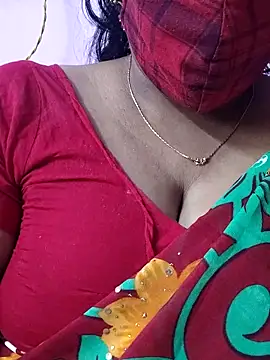 Snapshot of mallu-sumi chatting on December 2, 2025, 4:14 am mallu-sumi online show from December 2, 2025, 4:14 am