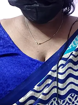 Snapshot of mallu-sumi chatting on November 28, 2025, 5:35 pm mallu-sumi online show from November 28, 2025, 5:35 pm