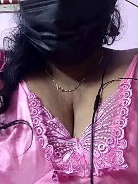 Snapshot of mallu-sumi chatting on November 30, 2025, 6:19 pm mallu-sumi online show from November 30, 2025, 6:19 pm