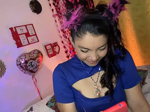 Snapshot of amii777 chatting on October 16, 2025, 6:32 am amii777 online show from October 16, 2025, 6:32 am