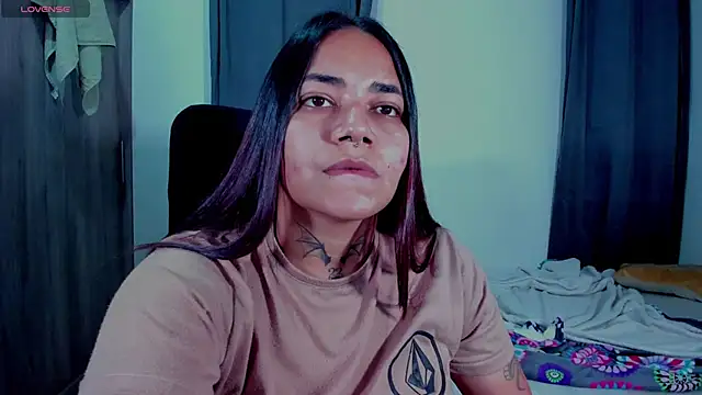 Snapshot of Mabelydani chatting on November 27, 2025, 10:32 pm Mabelydani online show from November 27, 2025, 10:32 pm