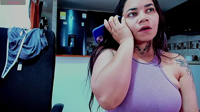 Snapshot of Mabelydani chatting on October 10, 2025, 10:10 pm Mabelydani online show from October 10, 2025, 10:10 pm