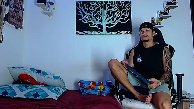 Friendsofeverything  online show from April 30, 2026, 2:24 pm