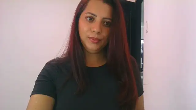 Anne kis online show from April 21, 2026, 6:14 pm
