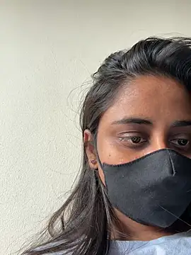 Snapshot of 85198 chatting on April 9, 2026, 10:21 am 85198 online show from April 9, 2026, 10:21 am