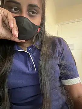 Snapshot of 85198 chatting on April 6, 2026, 6:09 pm 85198 online show from April 6, 2026, 6:09 pm