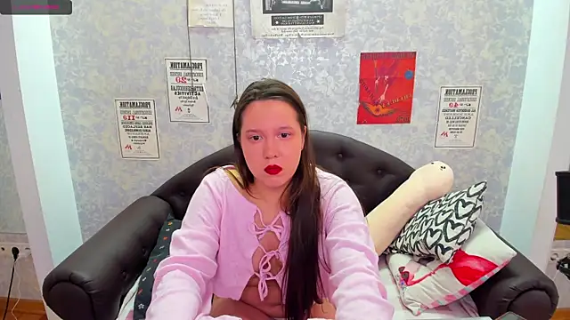 Mira Karter online show from February 5, 2025, 6:13 am