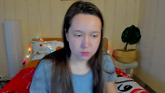 Mira Karter online show from April 29, 2026, 3:21 am