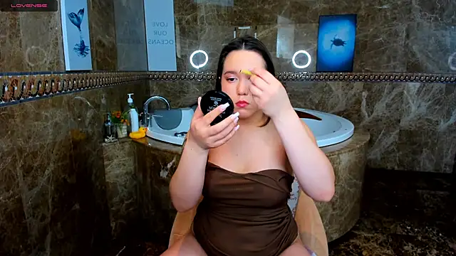 Mira Karter online show from March 16, 2025, 4:52 am