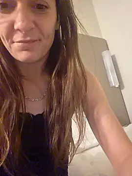 Snapshot of dosynophia2 chatting on January 13, 2026, 3:54 am dosynophia2 online show from January 13, 2026, 3:54 am