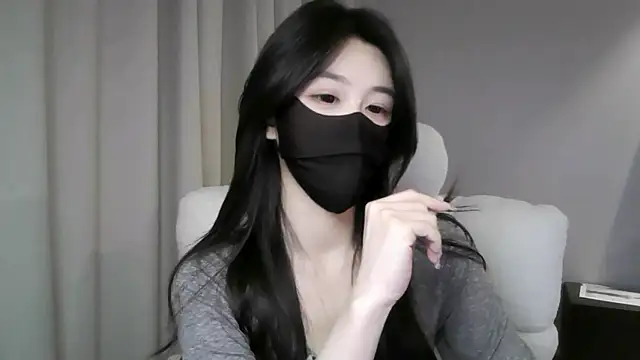 Snapshot of xiaxia-baby_ chatting on December 17, 2025, 4:56 pm xiaxia-baby online show from December 17, 2025, 4:56 pm